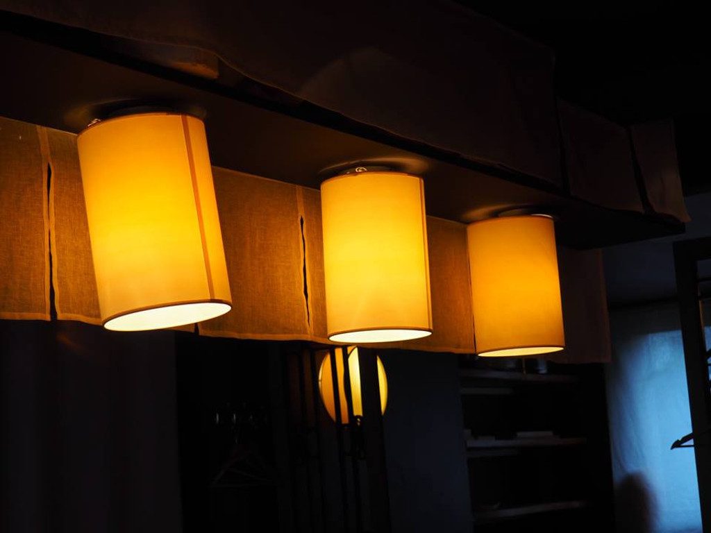 Hinoki lanternes